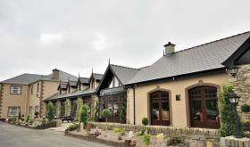 Mulroy Woods Hotel